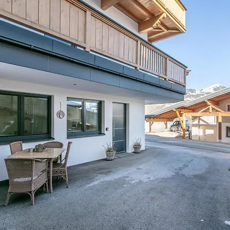 Ralser Apartment *